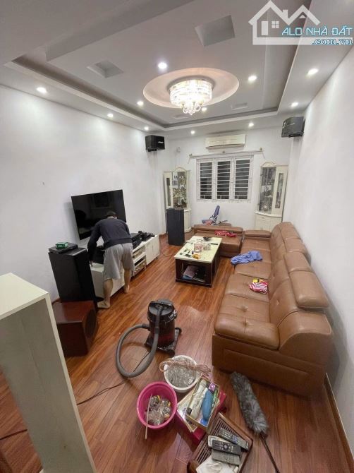 VŨ NGỌC PHAN - NGUYÊN HỒNG - NGUYỄN CHÍ THANH - 50M2 - LÔ GÓC 3 THOÁNG - NHỈNH 12 TỶ - 2