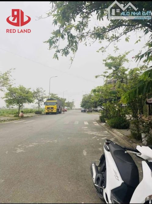 NHÀ THÔ 3 TẦNG VIEW HỒ MÔN - TRỤC CHÍNH 19,5M PHÚ MỸ THƯỢNG - 2