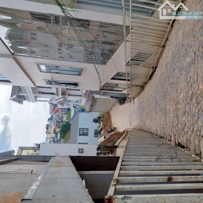 Bán lô đất Mai Hắc Đế- Phường 6 Đà Lạt- 82m- Đất Liên kế sân Vườn - 2