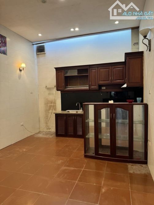 Nhà đẹp Nguyễn Ngọc Vũ - Cơ hội vàng sở hữu nhà biệt thự - 2