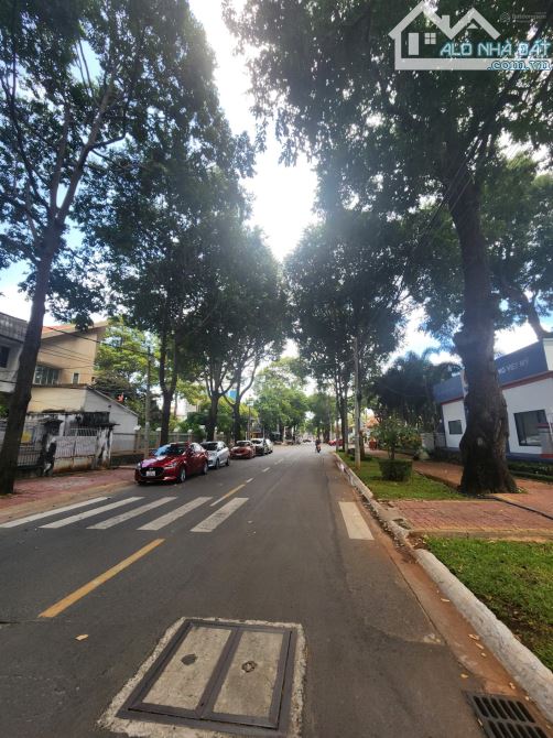 BÁN ĐẤT MẶT TIỀN PHƯỜNG 1 NGAY BIỂN BÃI TRƯỚC VŨNG TÀU, NGANG 10M ĐẸP, KINH DOANH ĐA NGÀNH - 2