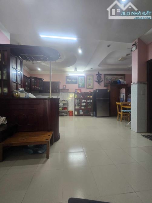 BÁN NHÀ BIỆT THỰ VIP TRUNG TÂM BÌNH THỌ, RẺ NHƯ GIÁ ĐẤT, NGANG 8.8M, ÔTÔ TRÁNH 2TẦNG - 2