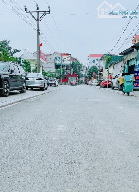Bánn hoa hậu phân lô ô tô tránh phóng vù vù 121m Mai Châu _Đại Mạch - 2