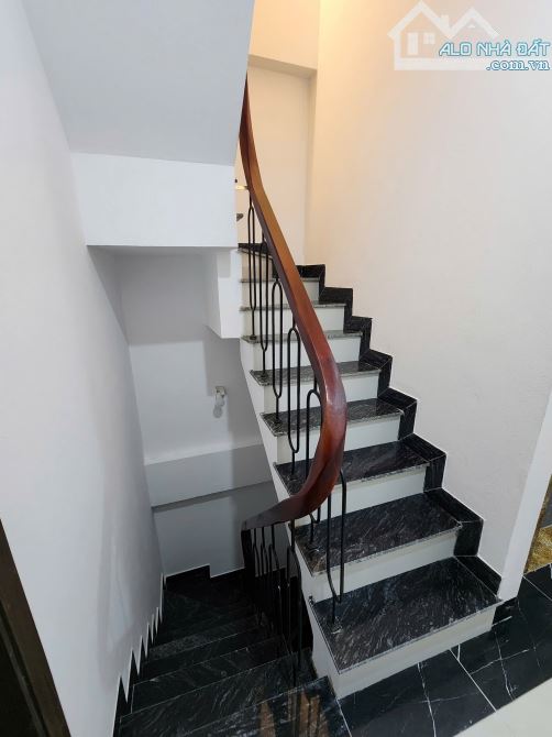 Siêu phẩm Kim Giang 6 tầng cực hiếm 46m2 -Ngõ ô tô - 2 mặt ngõ trước sau - kinh doanh đỉnh - 2