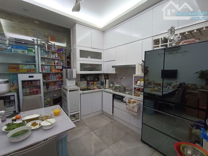 Bán nhà Thanh Xuân – 50m – ô tô tránh  – Nội thất tiền tỉ – Giá 20.3 tỷ (H2TX20305) - 2