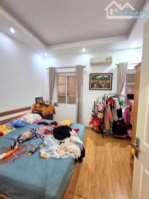 BÁN NHÀ NGÕ 34  ÂU CƠ  - TÂY HỒ 97M x 6 Tầng mt 6.75M - 2
