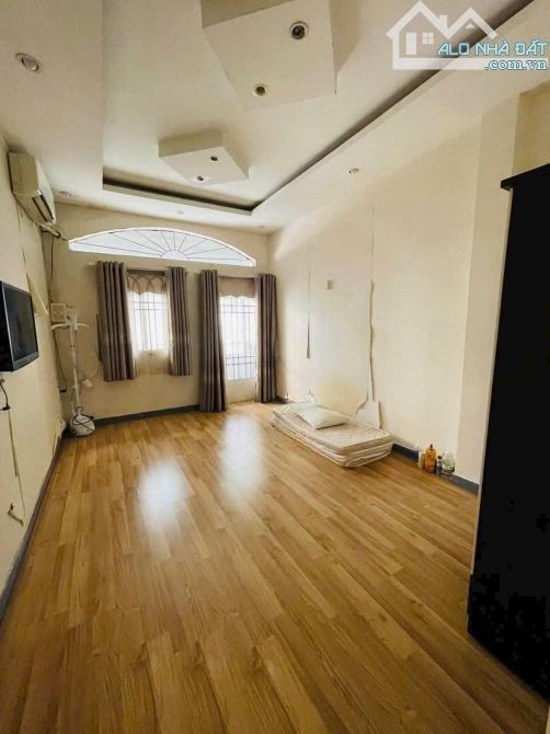 NHÀ 2LẦU ĐƯỜNG PHAN ĐÌNH PHÙNG , P2 , QUẬN - PN - 2