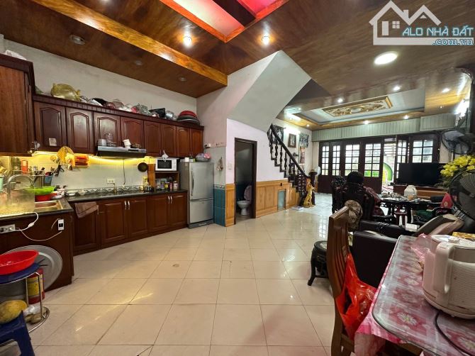Siêu Hiếm Mặt Phố Cự Lộc Thanh Xuân Ô Tô Tránh Kinh Doanh Đỉnh 60m 5 Tầng Mt 5m Gía 17 Tỷ - 2