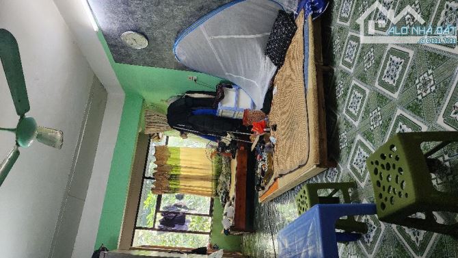 Bán Tập Thể  Huỳnh Thúc Kháng, Đống Đa 75m x 3 Phòng Ngủ, Chỉ 4 Tỷ - 2