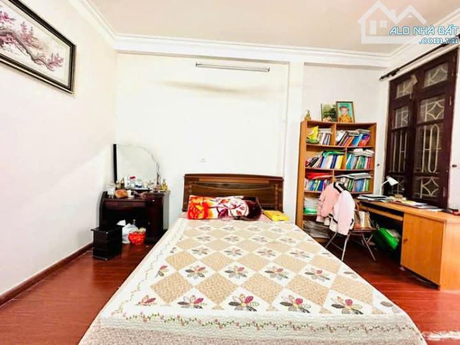 BÁN NHÀ ĐẠI TỪ-LÔ GÓC, 2 MẶT THOÁNG, NGÕ RỘNG -36m 5 TẦNG GIÁ 7.8TỶ - 2