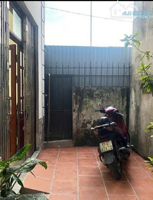 BÁN NHÀ GIẢI PHÓNG -LÔ GÓC, 2 MẶT THOÁNG, NGÕ RỘNG -30m 5 TẦNG GIÁ 6,5 TỶ - 2