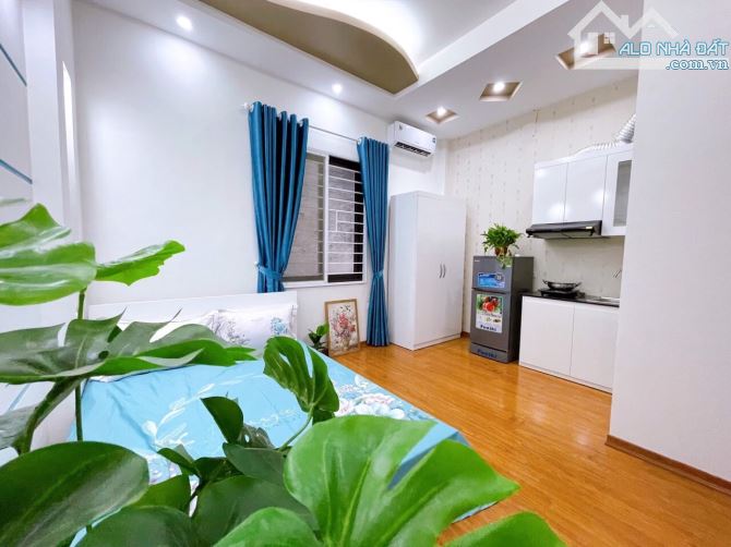 Bán tòa CCMN Láng, Đống Đa 60m 5T. 10 phòng khép kín. DT 600tr/năm. 11.8 tỷ - 2