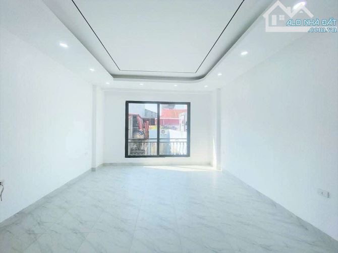 💥 Bán nhà LÊ HỒNG PHONG - Hà Đông - 45m² - 5 TẦNG - THANG MÁY - Ô TÔ QUA NHÀ - 15 M RA MẶ - 3