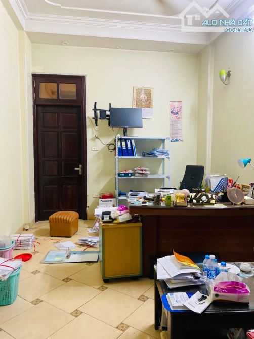Bán nhà mặt phố Nguyễn Lương Bằng, Đống Đa, tiện kinh doanh 5 tầng 90m2 giá 36 tỷ - 3