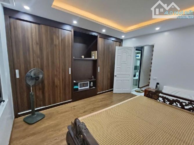 BÁN NHÀ PHỐ TRƯƠNG ĐỊNH- 28M2- 4 NGỦ- GIÁ 5 TỶ55 - 3