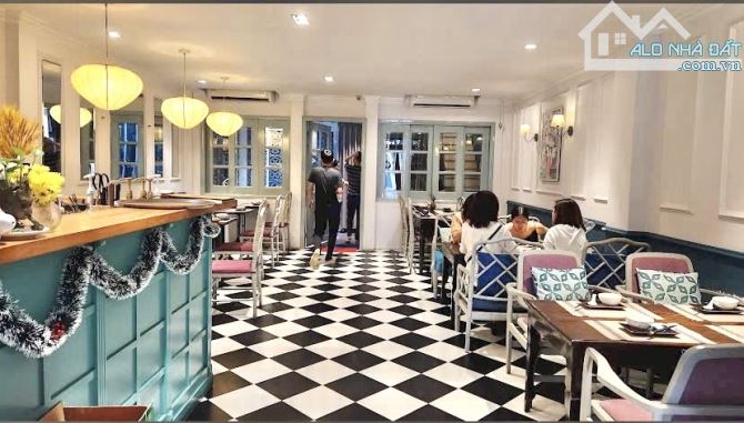 CHO THUÊ NHÀ 155 NGUYỄN ĐÌNH CHIỂU PHƯỜNG 4 QUẬN 3. ( 6X25M - 3 TẦNG ) GIÁ: 55 TRIỆU - 3