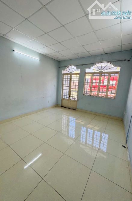 QUẬN 8-MẶT TIỀN CHỢ PHÚ ĐỊNH SẦM UẤT-ĐƯỜNG 10M-KINH DOANH ĐA NGÀNH-NHỈNH 6 TỶ. - 3