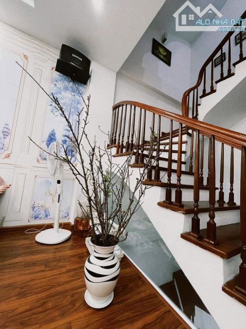 VŨ NGỌC PHAN - NGUYÊN HỒNG - NGUYỄN CHÍ THANH - 50M2 - LÔ GÓC 3 THOÁNG - NHỈNH 12 TỶ - 3