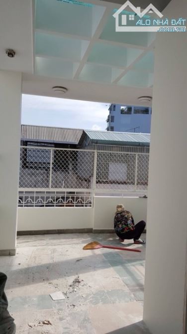 SÁT MẶT TIỀN, HẺM XE HƠI NGAY NGUYỄN TRỌNG TUYỂN 54M2, 4 TẦNG, 5PN, CHỈ NHỈNH 10 TỶ - 3