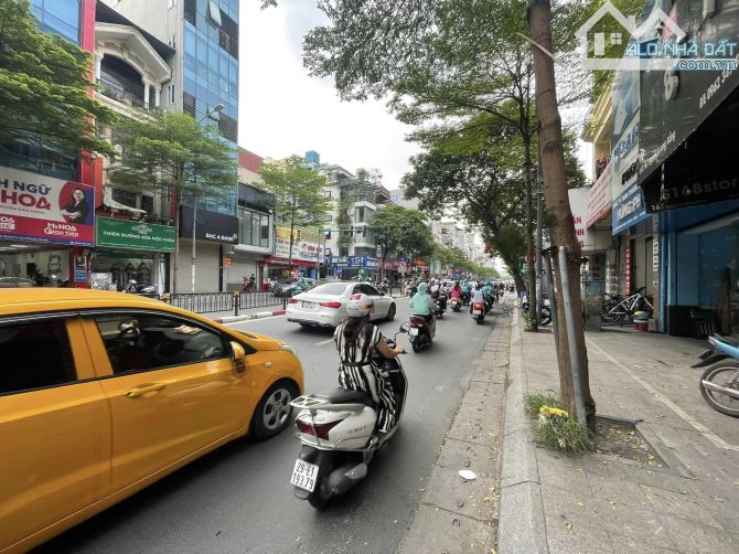 Bán nhà mặt phố Nguyễn Lương Bằng, Đống Đa 2 thoáng, tiện KD, 3 tầng 100m2 giá 24 tỷ - 3