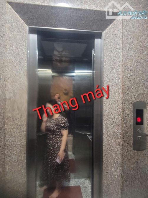 NHÀ ĐẸP 4 TẦNG CÓ HẦM XE VÀ THANG MÁY - 90M2 - 5x18 - NGAY LÊ TRỌNG TẤN - TÂY THẠNH - 3
