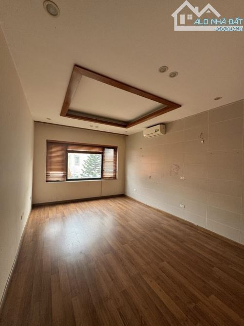 Nhà đẹp Nguyễn Ngọc Vũ - Cơ hội vàng sở hữu nhà biệt thự - 3