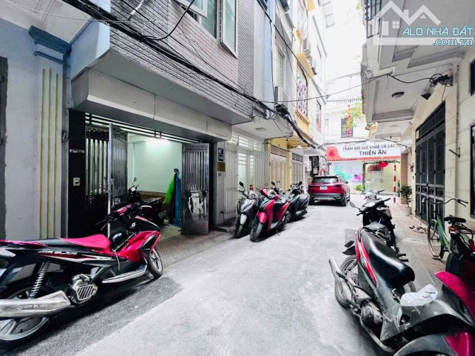 Bán nhà NGÕ Ô TÔ 105 XUÂN LA - BẮC TỪ LIÊM - 30M2 - 6 TẦNG - NHỈNH 8 TỶ - 3