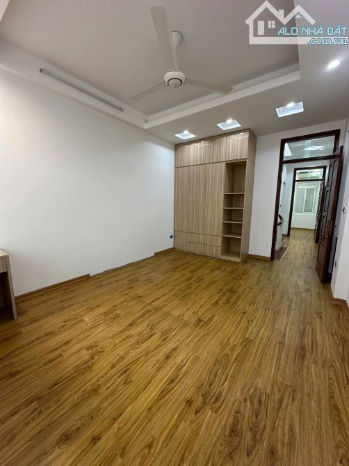 Siêu Phẩm Vương Thừa Vũ - Thanh Xuân - 52m2 x 5T - Mặt Ngõ Thông - MT 5M - Gía 18,5 tỷ - 3