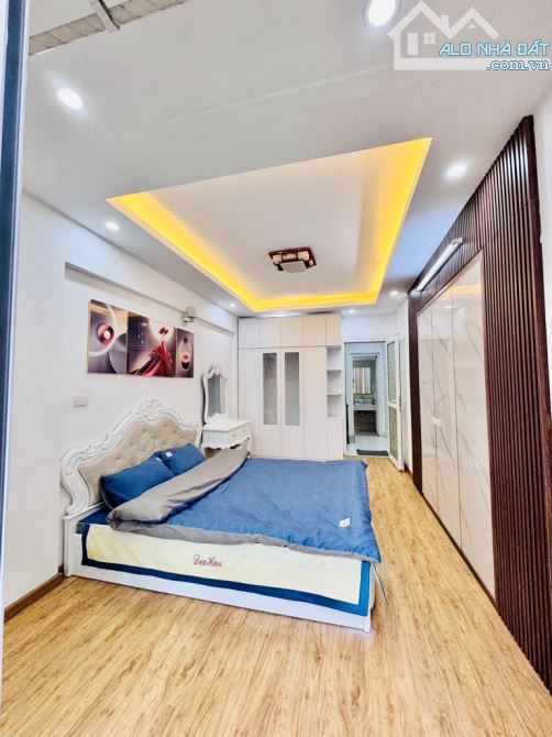 BÁN NHÀ PHỐ THANH LÂN - LĨNH NAM - HOÀNG MAI SỔ RIÊNG 32M 4 TẦNG GIÁ 4,85 TỶ - 4