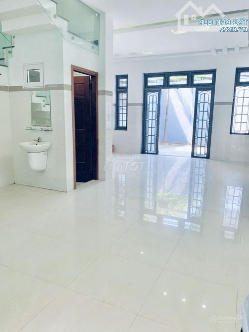 Nhà Mặt Tiền Nguyễn Tri Phương gần 600 m2 Sử dụng - Ngay sân Bay - 4