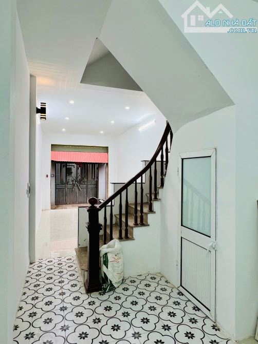 BÁN NHÀ Ô TÔ QUA KHUYẾN LƯƠNG . KINH DOANH GẦN ĐƯỜNG LỚN - 4