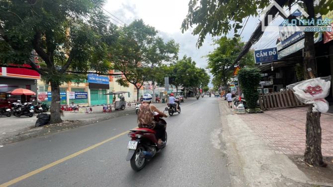 Cho thuê nhà mặt tiền đường Tỉnh Lộ 10, 6 x 30 Vị trí siêu đẹp - 4