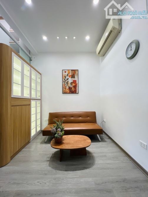 BÁN NHÀ TẬP THỂ THỌ LÃO NHÀ ĐẸP Ở LUÔN - 2PN ĐỦ CÔNG NĂNG - CĂN HỘ THOÁNG SÁNG -  TIỆN ÍCH - 4