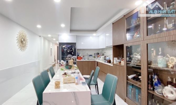 BÁN NHÀ HẺM TRẦN XUÂN SOẠN - TÂN HƯNG - 103M2 ĐẸP LỘNG LẪY - CHỈ HƠN 9 TỶ - 4