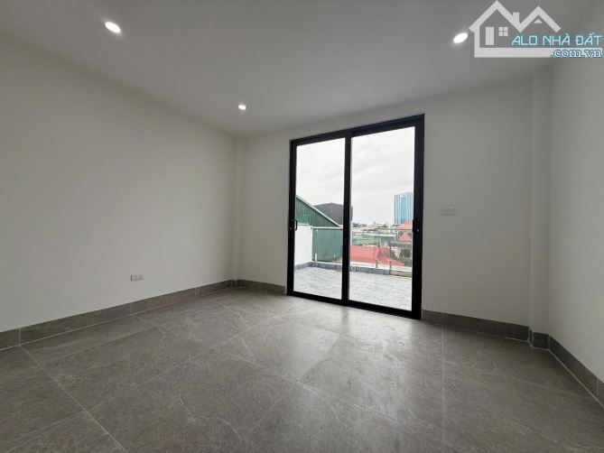 Bán nhà Tân Mai , ngõ thông , ô tô cách 10m , thang máy phi vèo vèo , dt 50m x 5T x 10 tỷ - 4
