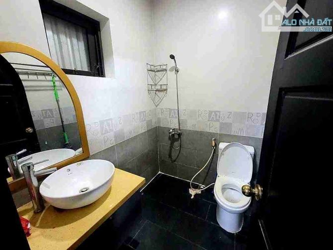 CĂN HỘ 5 TẦNG DÒNG TIỀN KHỦNG KHU NAM VIỆT Á - KHU DÂN TRÍ CAO - CHỈ NHỈNH 10 TỶ - 4