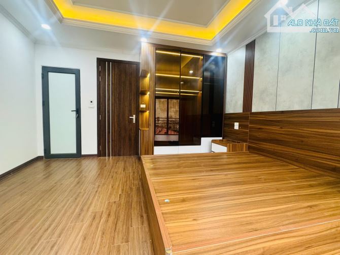 BÁN GẤP NHÀ ĐƯỜNG KHƯƠNG ĐÌNH. 6 TẦNG MỚI, THANG MÁY, THÔNG SÀN, NGÕ THÔNG. - 4