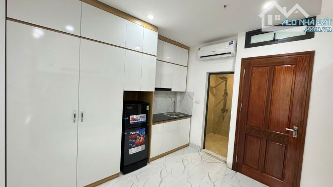 BÁN CĂN HỘ DV  6 TẦNG THANG MÁY XỊN - CẦU GIẤY - GẦN Ô TÔ - GIÁ RẺ - PCCC ĐẦY ĐỦ - 12 TỶ - 4