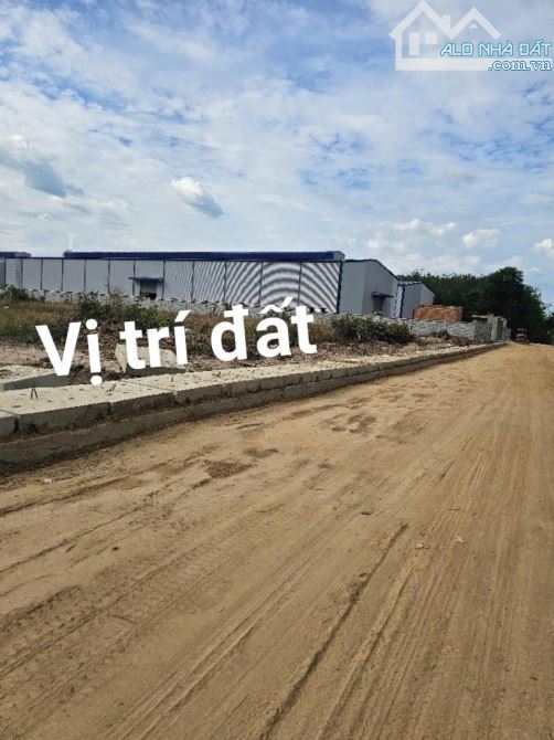 Tôi chính chủ bán gấp lô đất sát kcn vissip3 giá chỉ 3tr5/1m.tại xã Tân lập Bắc tân Uyên. - 4