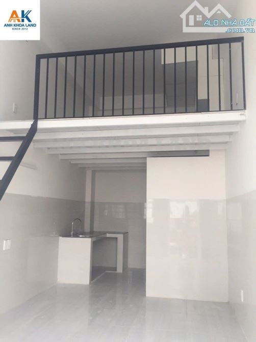 Bán nhà Linh Đông 3 tầng 228m2 ngang 10m HXH quay đầu view sông gần Phạm Văn Đồng sẵn HĐT - 4