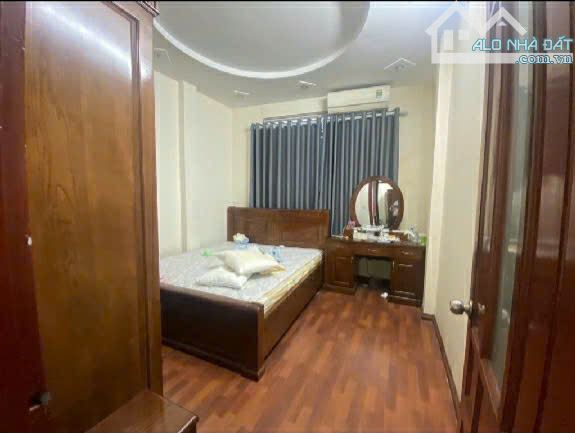 BÁN NHÀ GIẢI PHÓNG -LÔ GÓC, 2 MẶT THOÁNG, NGÕ RỘNG -30m 5 TẦNG GIÁ 6,5 TỶ - 4