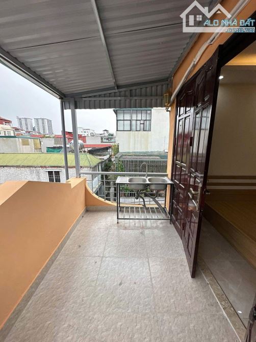 bán nhà cho thuê căn hộ  Yên Lãng, Láng Hạ, Đống Đa, DT :51m2. Giá : 17,2 Tỷ - 6