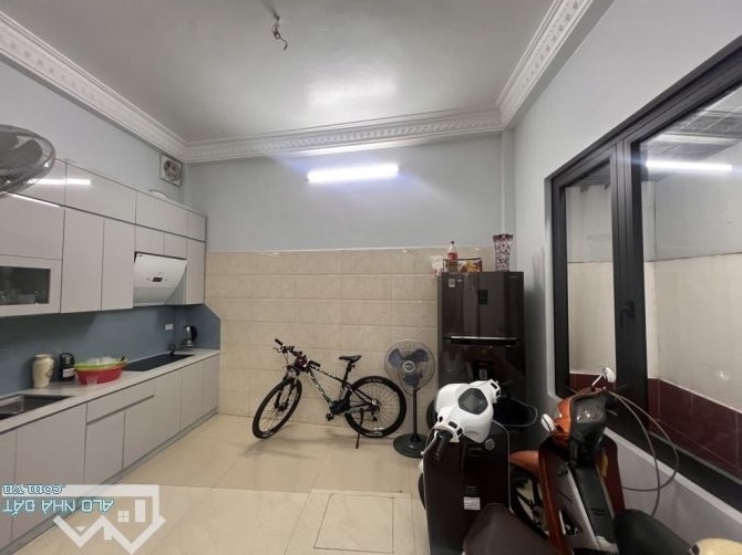 Bán nhà mặt ngõ, dân xây,vài bước ra phố Kim Mã , Ba Đình,nhà đẹp , nở hậu , tặng nội thất - 5