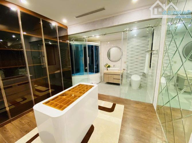 Lô góc Phân lô ô tô tránh Hoàng Văn Thái, DT 75m2, MT 5m, ngõ thông sát phố KD, 21tỷ8 - 5