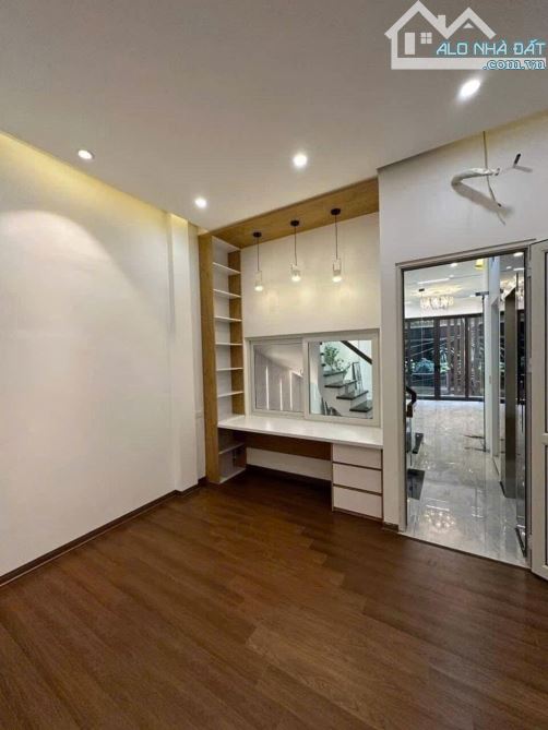 CHÍNH CHỦ BÁN NHÀ LÊ HỒNG PHONG, HÀ ĐÔNG, 45M2 X 5 TẦNG THANG MÁY, MT4.5M - CHỈ 10 TỶ - 5