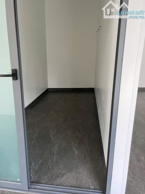 Cần bán nhà gốc 2 mặt tiền Tây Sông Hậu - 5