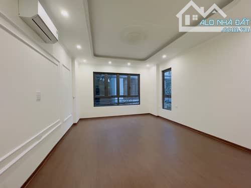 🆘Siêu Phẩm Hoàng Hoa Thám - Ba Đình cần ra đi gấp 45m2x7tầng , mt 4m1 , giá chỉ 15 tỷ - 6