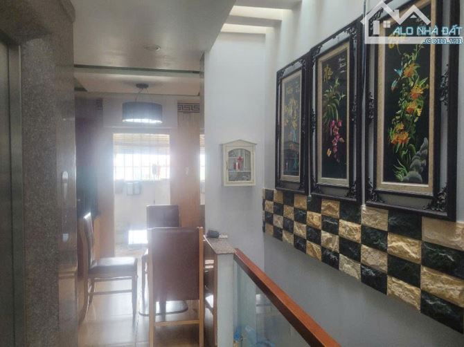 NHÀ ĐẸP 4 TẦNG CÓ HẦM XE VÀ THANG MÁY - 90M2 - 5x18 - NGAY LÊ TRỌNG TẤN - TÂY THẠNH - 6