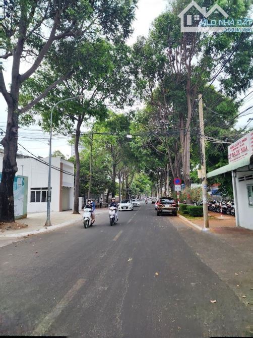 BÁN ĐẤT MẶT TIỀN PHƯỜNG 1 NGAY BIỂN BÃI TRƯỚC VŨNG TÀU, NGANG 10M ĐẸP, KINH DOANH ĐA NGÀNH - 6