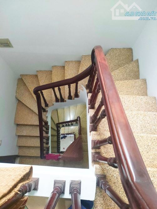 CỰC HIẾM-NHÀ ĐỐNG ĐA ĐẸP DÂN XÂY, BAN CÔNG THOÁNG, GẦN MẶT PHỐ Ở NGAY 42m2_4TẦNG_9,6TỶ - 6